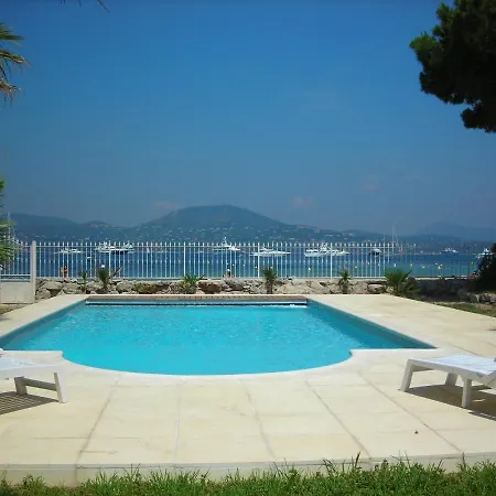 Playa Del Sol -b6 Hotel apartamentowy